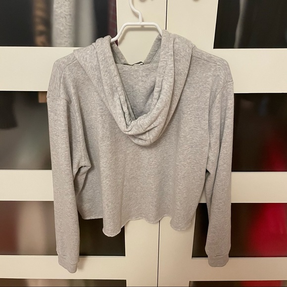 BRANDY MELVILLE Cropped Hoodie - Picture 2 of 2